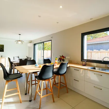 Villa 3 Avec Jardin Privatif A - Classee 2 Etoiles, Ideale Famille Et Amis - Fr-1-877-48 *