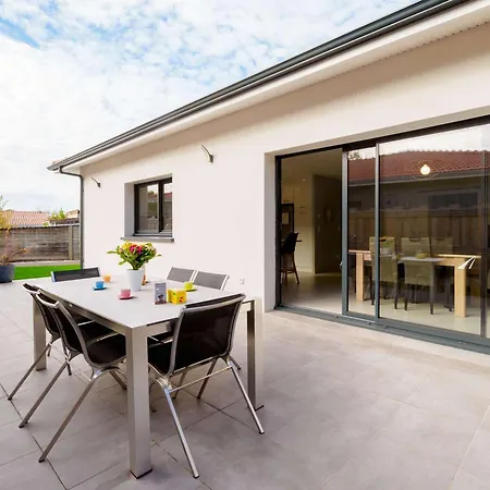 3 Avec Jardin Privatif A - Classee 2 Etoiles, Ideale Famille Et Amis - Fr-1-877-48 Biscarrosse