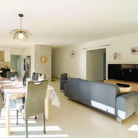 3 Avec Jardin Privatif A - Classee 2 Etoiles, Ideale Famille Et Amis - Fr-1-877-48