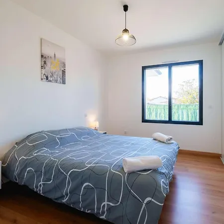 3 Avec Jardin Privatif A - Classee 2 Etoiles, Ideale Famille Et Amis - Fr-1-877-48 Villa